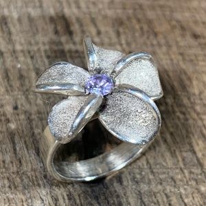 Hawaiian Vintage 925 Sterling Silver Purple Plumeria Flower Ring From Hawaii 6.5